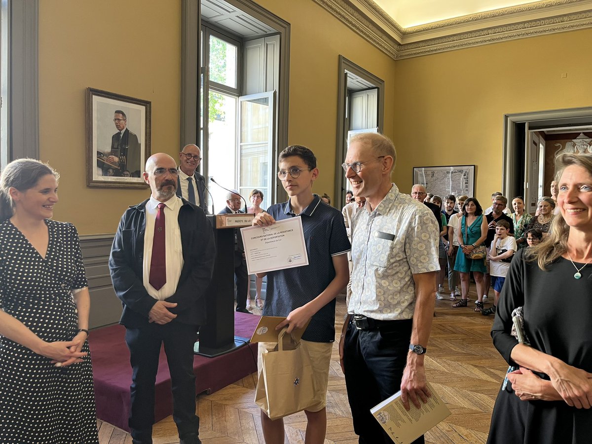 🎖️ Fierté de célébrer aujourd’hui le Concours National de la Résistance et de la Déportation.
🇫🇷Une jeunesse engagée qui fait vivre la mémoire et les valeurs de la République.
 
Bravo aux lauréats 👏 Vous êtes notre espoir et notre fierté.
 
#CNRD #Mémoire #Citoyenneté #Jeunesse