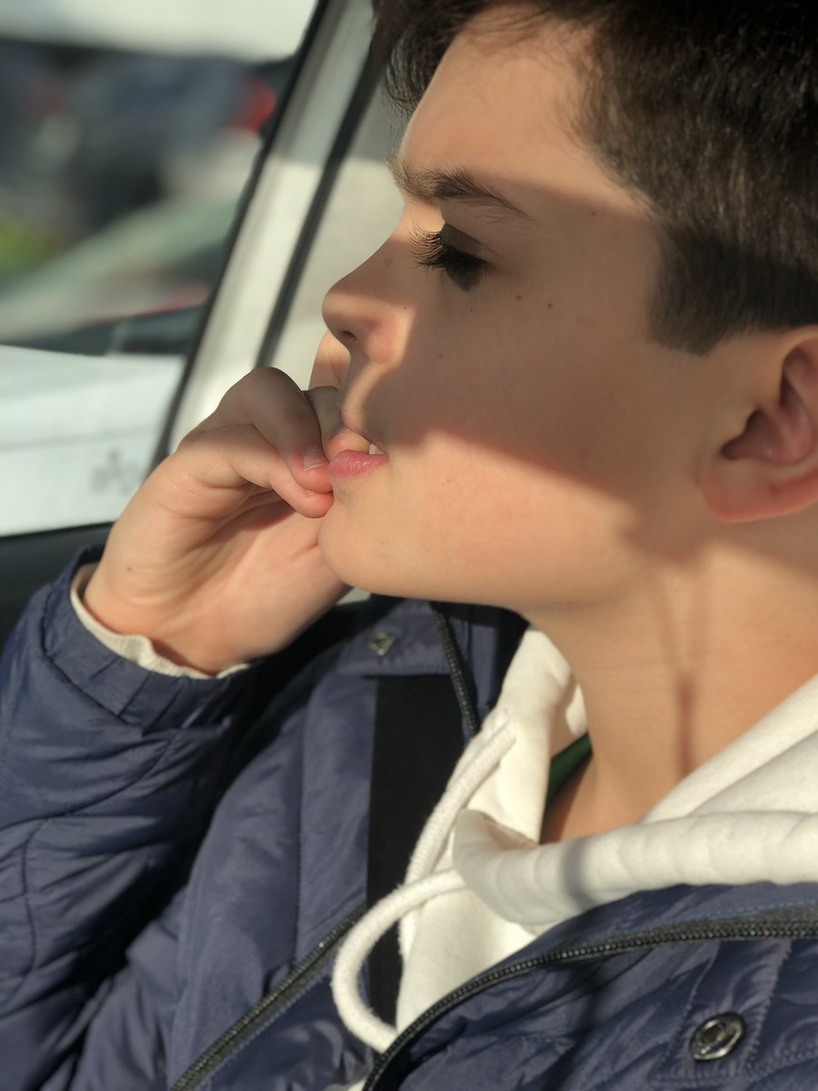 Ahmet’ i şimdiye kadar 3 yada 4 kere gördüm rüyamda. Her seferinde benimle duruşma ile ilgili konuştu. En son geçen hafta gördüm yine bana dedi ki, duruşmaya gelicem orada oturucam 🥹🙏🏻 Bu ortak davada siz de yanımızda olun. 
#AhmetOrtakDavamız