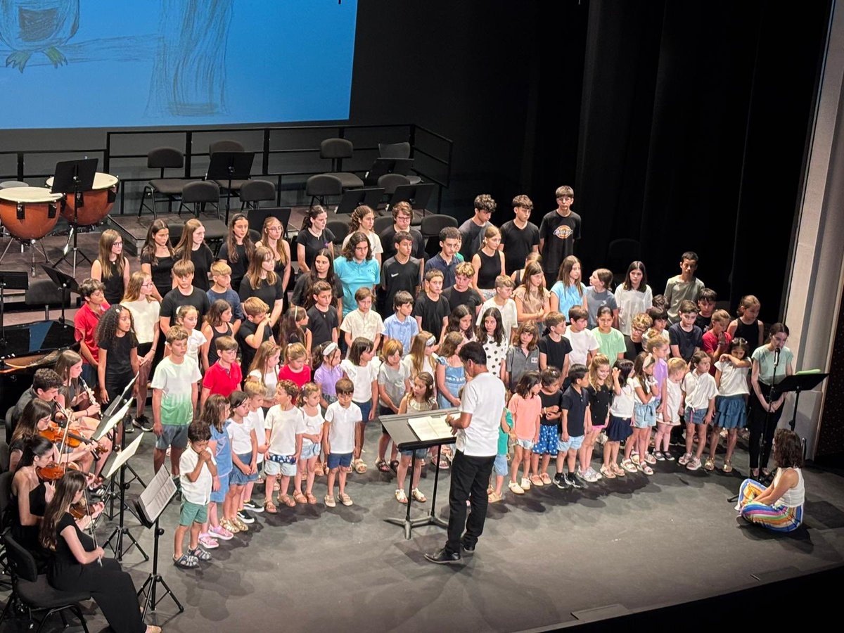 Socialistes d' Inca (@socialistesinca) on Twitter photo 🎶Emocionant final de curs dels alumnes de l'Escola de Música Municipal <a href="/torrandell_inca/">Escola i Conservatori Torrandell</a> en el <a href="/teatreinca/">Teatre Principal Inca</a>.
🫶🏼Enhorabona a tots i totes per aquest any de feina i amor per la música! #IncaSomTots 🎶Emocionant final de curs dels alumnes de l'Escola de Música Municipal <a href="/torrandell_inca/">Escola i Conservatori Torrandell</a> en el <a href="/teatreinca/">Teatre Principal Inca</a>.
🫶🏼Enhorabona a tots i totes per aquest any de feina i amor per la música! #IncaSomTots