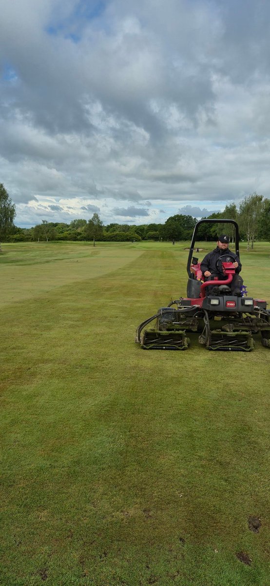 David Healy (@davehealy1) on Twitter photo Plenty going on this week <a href="/PennGolfClub1/">Penn Golf Club</a>. With only 4 staff we still manage each week to get so much done. This week it's been paths, tree work, bunker top ups, Strimming all ditches trimmed and painting furniture. Plus all surfaces cut and feed applied at the weekend. Plenty going on this week <a href="/PennGolfClub1/">Penn Golf Club</a>. With only 4 staff we still manage each week to get so much done. This week it's been paths, tree work, bunker top ups, Strimming all ditches trimmed and painting furniture. Plus all surfaces cut and feed applied at the weekend.