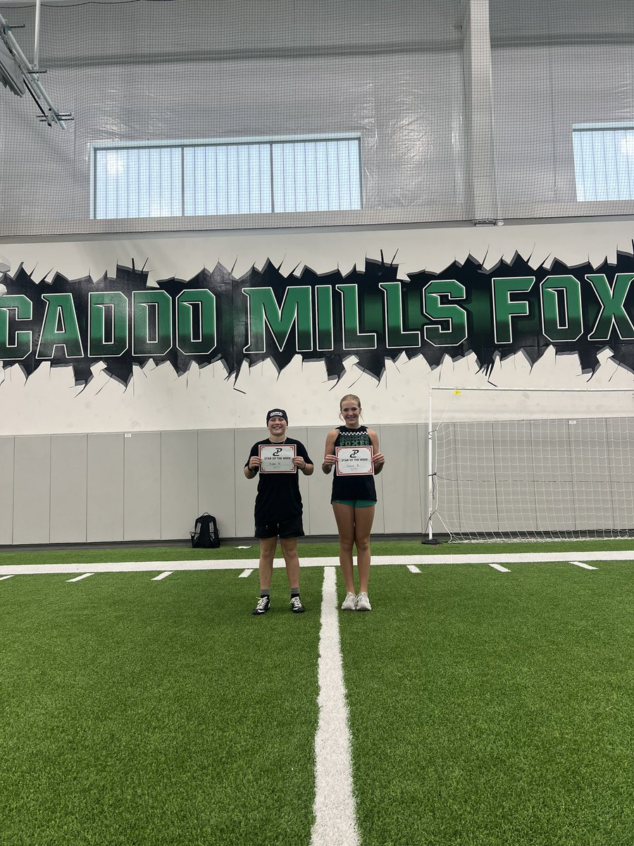 The Caddo Mills Foxes brought the 🔥🔥 this week!!! These athletes only know one thing and that is just straight up hard work!! 

S/O to our ⭐️’s of the Week:
HI: Israel, Logan
FHI: Makenna
Devo: Ryan, Keelie