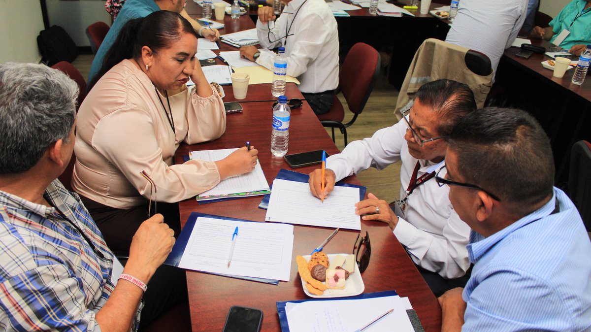 Participa personal del ISEA en el curso-taller: El Informe de Actividades: ''Una reflexión necesaria”
Como parte del esfuerzo constante del ISEA, realiza formación y actualización de su personal para las y los coordinadores de zona de la institución.
Nota:facebook.com/share/p/1JMveS…