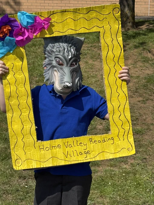 https://pbs.twimg.com/media/GtWSg0AXoAAWieG.jpg?name=small&format=webp
