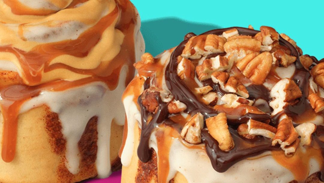 Topped Bons 🤤 Try Cinnabon’s latest craveable creative concoctions — delectably topped bon treats! Now available. americana-at-brand.visitlink.me/3rO5e6