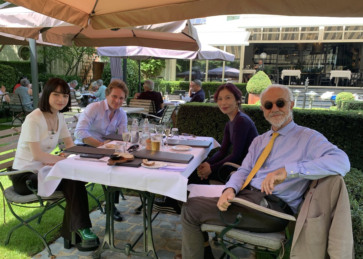 JeanMarie Cambacérès (@jmcambaceres) on Twitter photo Avec ChristineZhao chez Prince #SimondeMérode. Visites: son château familial de @Westerlo et parc. Présentation réciproque sociétés (VIPGroup, <a href="/ChinaMediaGroup/">China Media Group</a>) (<a href="/KVCWesterlo/">KVC Westerlo</a>, <a href="/HISTORIALIA/">HISTORIALIA</a>). Projets éventuels communs autour de: #MarieAntoinette, #AnneBoleyn, #Napoléon en 2026. Avec ChristineZhao chez Prince #SimondeMérode. Visites: son château familial de @Westerlo et parc. Présentation réciproque sociétés (VIPGroup, <a href="/ChinaMediaGroup/">China Media Group</a>) (<a href="/KVCWesterlo/">KVC Westerlo</a>, <a href="/HISTORIALIA/">HISTORIALIA</a>). Projets éventuels communs autour de: #MarieAntoinette, #AnneBoleyn, #Napoléon en 2026.