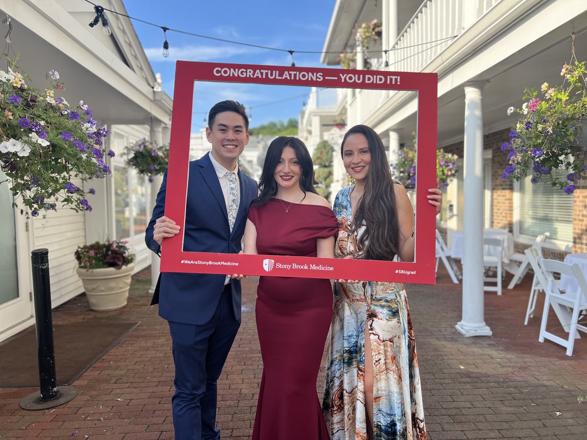 Yeah, you did! CONGRADS and best of luck to our fellows, Henry, Rania and Katherine! We're so excited for your next chapter! #SBUGrad