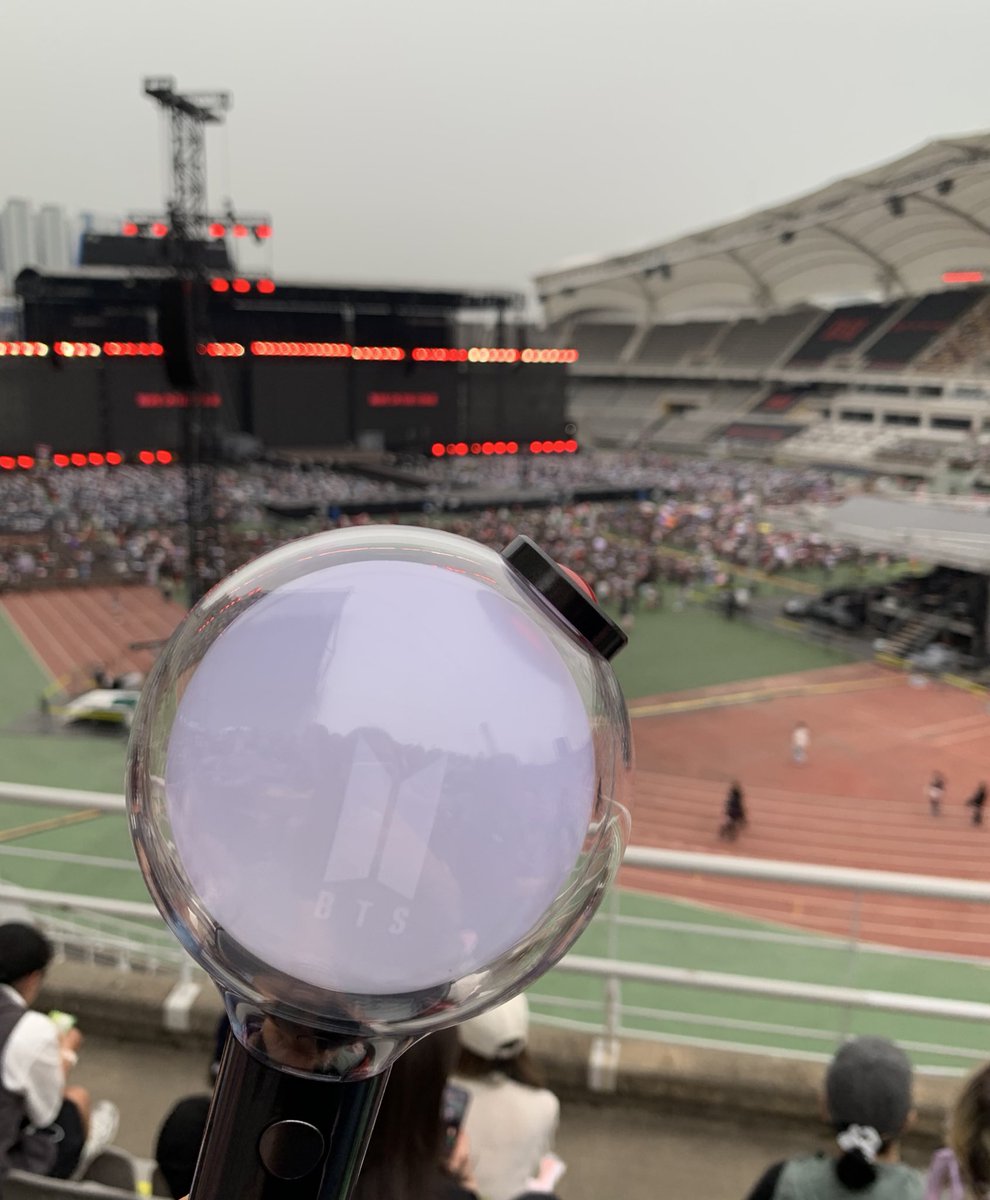 6flzn28's tweet photo. #team보라해 https://t.co/hsRAZj0Ccl
