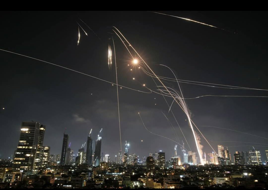 سماء تل ابيب 🚀🚀💜