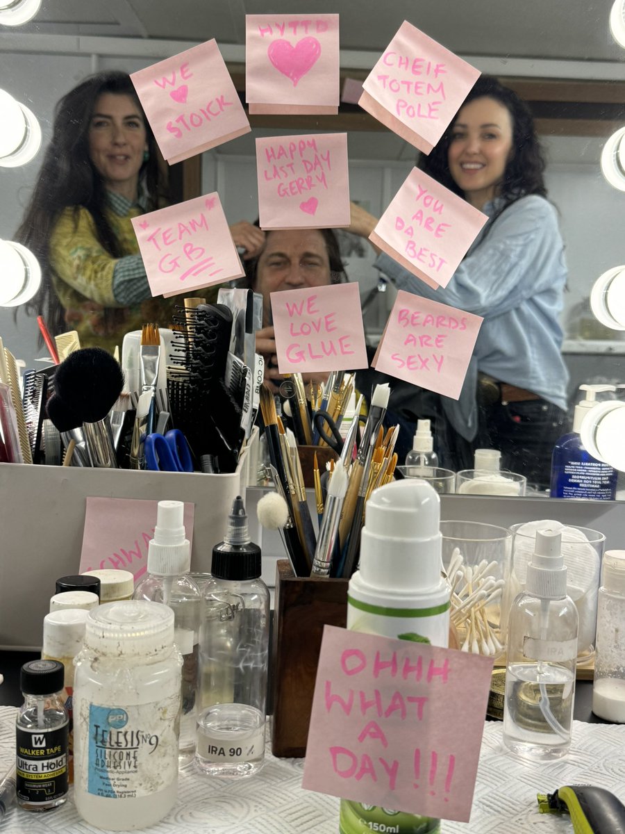 Gerard Butler tweet media