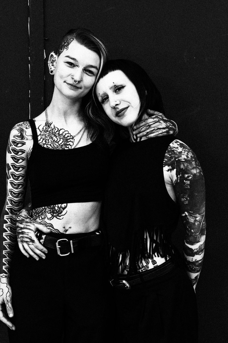 AliceTrc's tweet photo. My one and only 🐈‍⬛ 
Pic by @nervous.anxiety.pix on ig
À la Wild tattoo show 2025 https://t.co/rW3eahrRyS