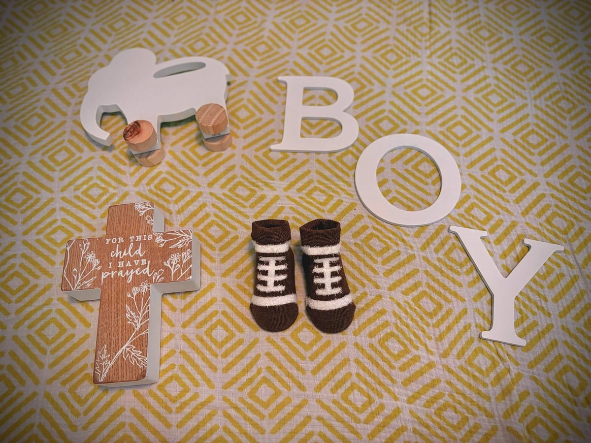 Can’t wait to meet Daniel Ray in December! 

(Set up by Renee, obviously).