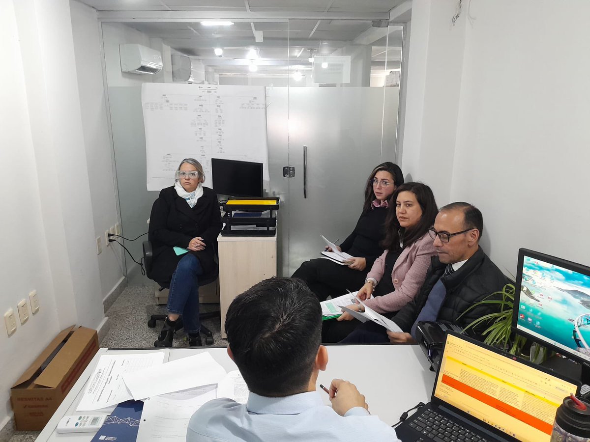 🔍 Avanzamos hacia una gestión más eficiente y transparente

El Ministerio de Justicia instaló una mesa de trabajo para impulsar la reglamentación, monitoreo y evaluación de los convenios firmados con diversas instituciones.

📑 El objetivo es formalizar procesos, garantizar el
