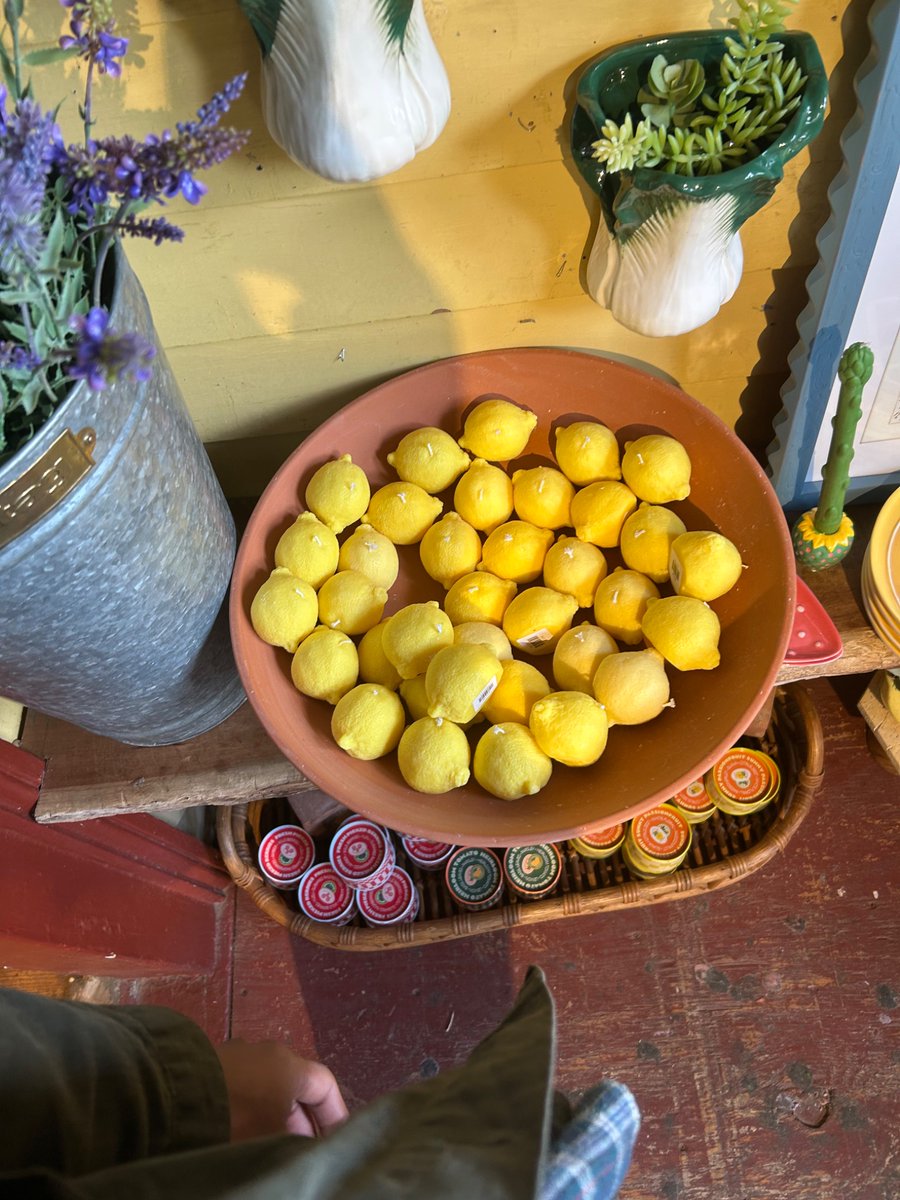 when life gives you lemons *in a boston accent*