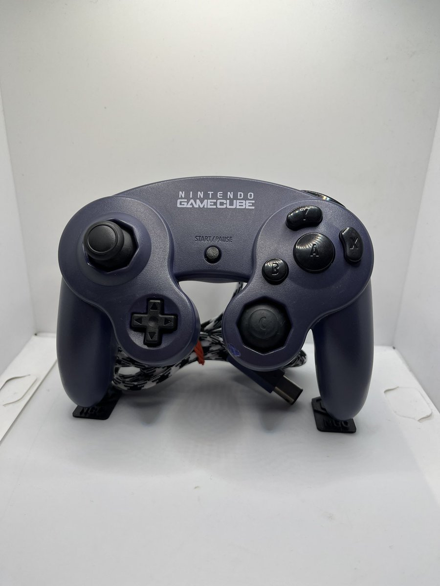 CfanCustoms's tweet image. OEM T3  for sale!! 📓🦓
$100 FREE SHIPPING FOR U.S CUSTOMERS!
~~~~~~~~~~~~~~~~~~~~~~~~~~~~~
-X&amp;amp;Y SnapBack module
-Tactile Z
-Lubed triggers
-Middle weight trigger springs  
-2 meter paracord 
-Dyed OEM button set 

DM to purchase!
