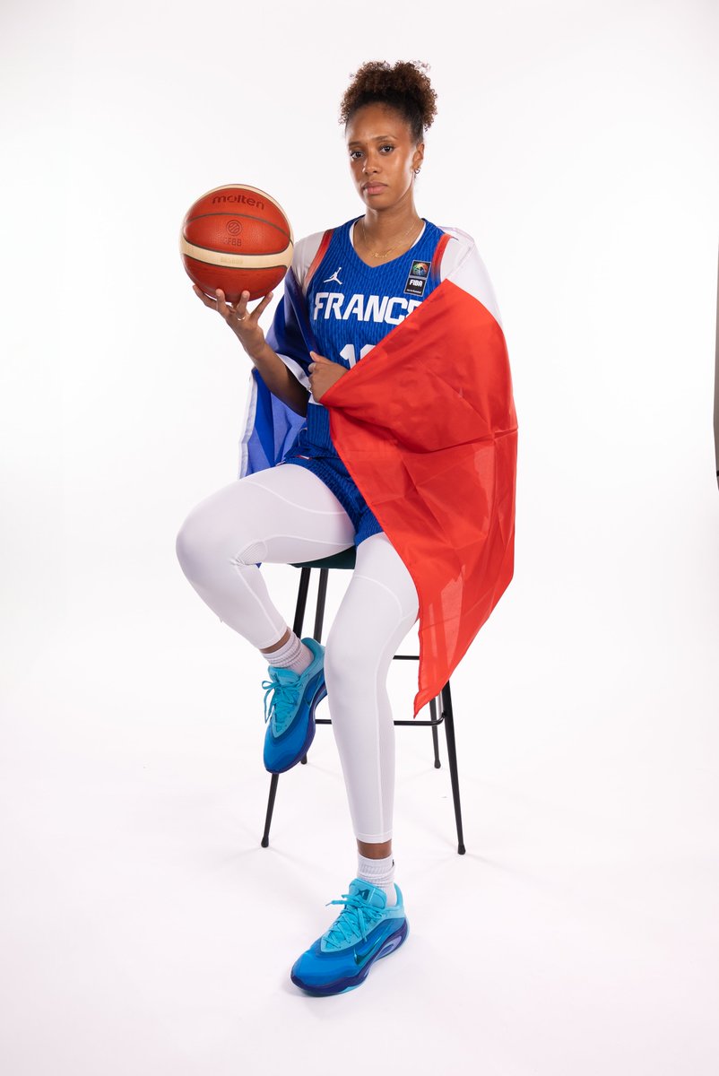 Un 4ème <a href="/EuroBasketWomen/">FIBA Women's EuroBasket</a> consécutif à seulement 23 ans 🫶

#PassionnémentBleu | <a href="/Iliana_rups/">Iliana Dossou-Yovo Rupert</a>