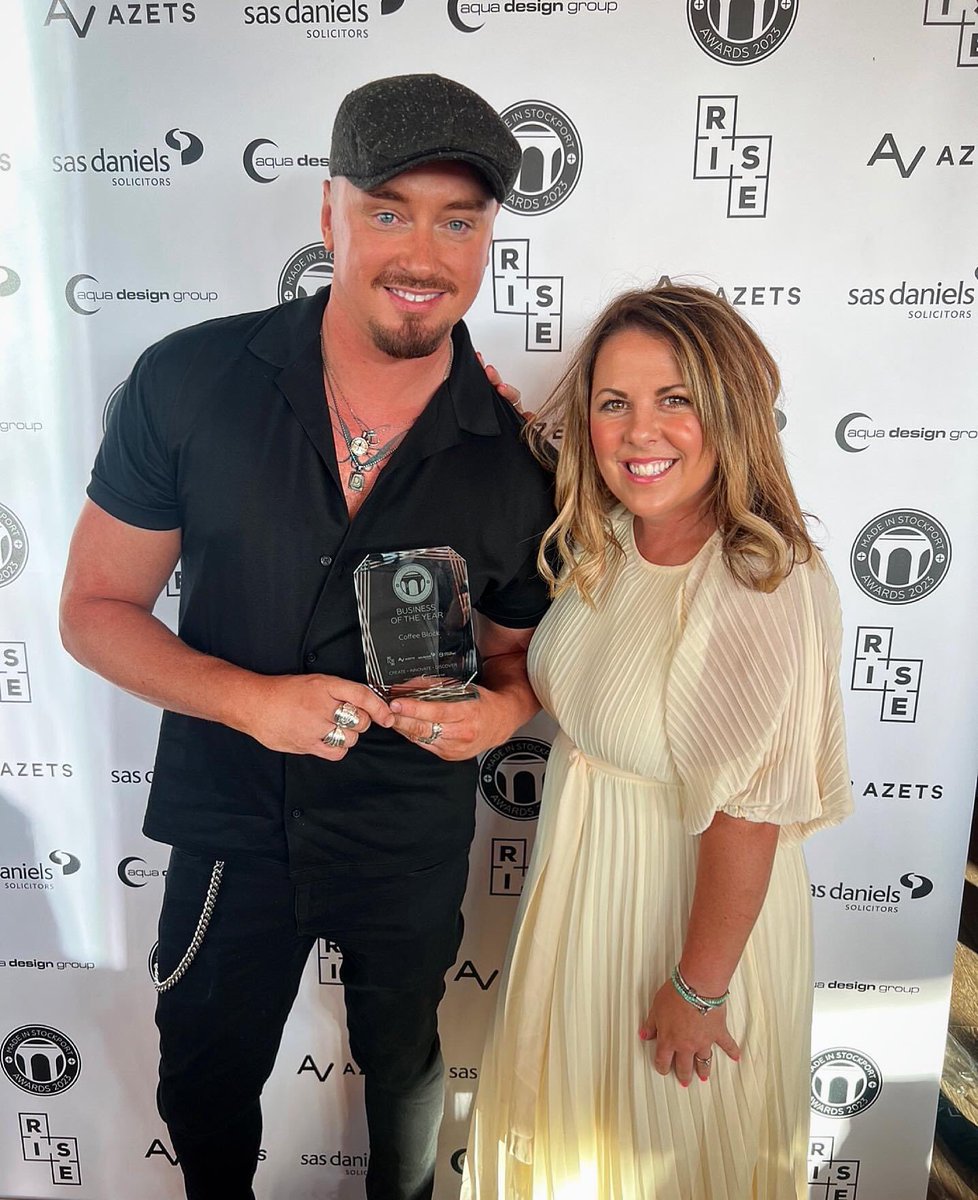 #FridayFeeling spotlight to <a href="/CoffeeblockUK/">Thecoffeeblock</a> who was a category winner at #MadeInStockport Awards 2023 #MISA23 😊 #BusinessAwards #Stockport #SmallBizFridayUK