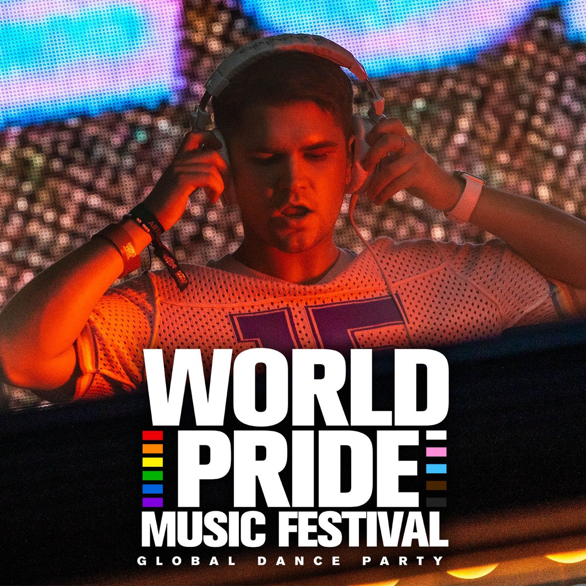My 'Pride Hits Megamix' set from World Pride is up now on SoundCloud! on.soundcloud.com/bRSM0w9mFhErR0…