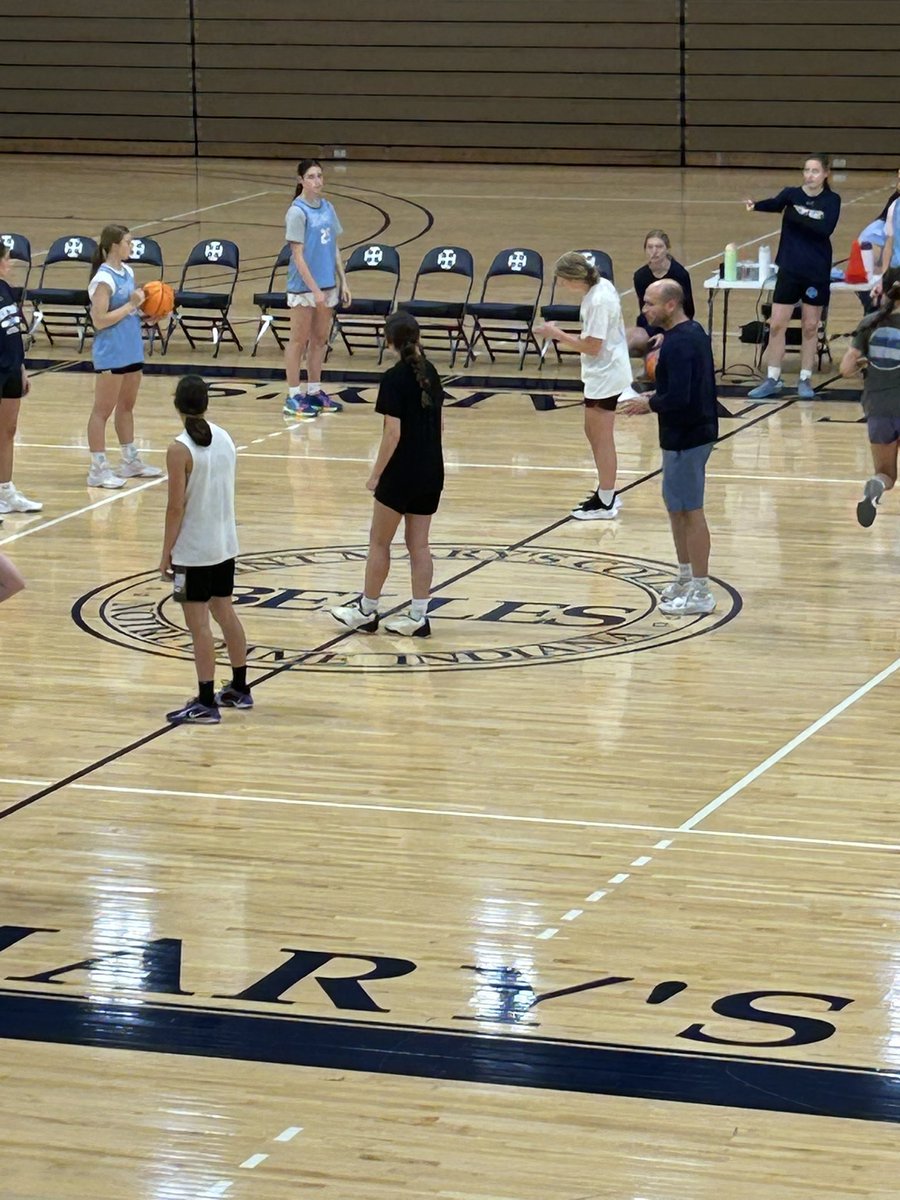 Thank you Coach Rob and the current Belle players for an outstanding prospect camp experience. Grateful for the opportunity to compete, learn, and continue growing both on and off the court. <a href="/SMC_Basketball/">Belles Basketball</a> <a href="/illinoisdreambb/">Illinois Dream</a> <a href="/vjagirlsbball/">VJA Girls Basketball</a>