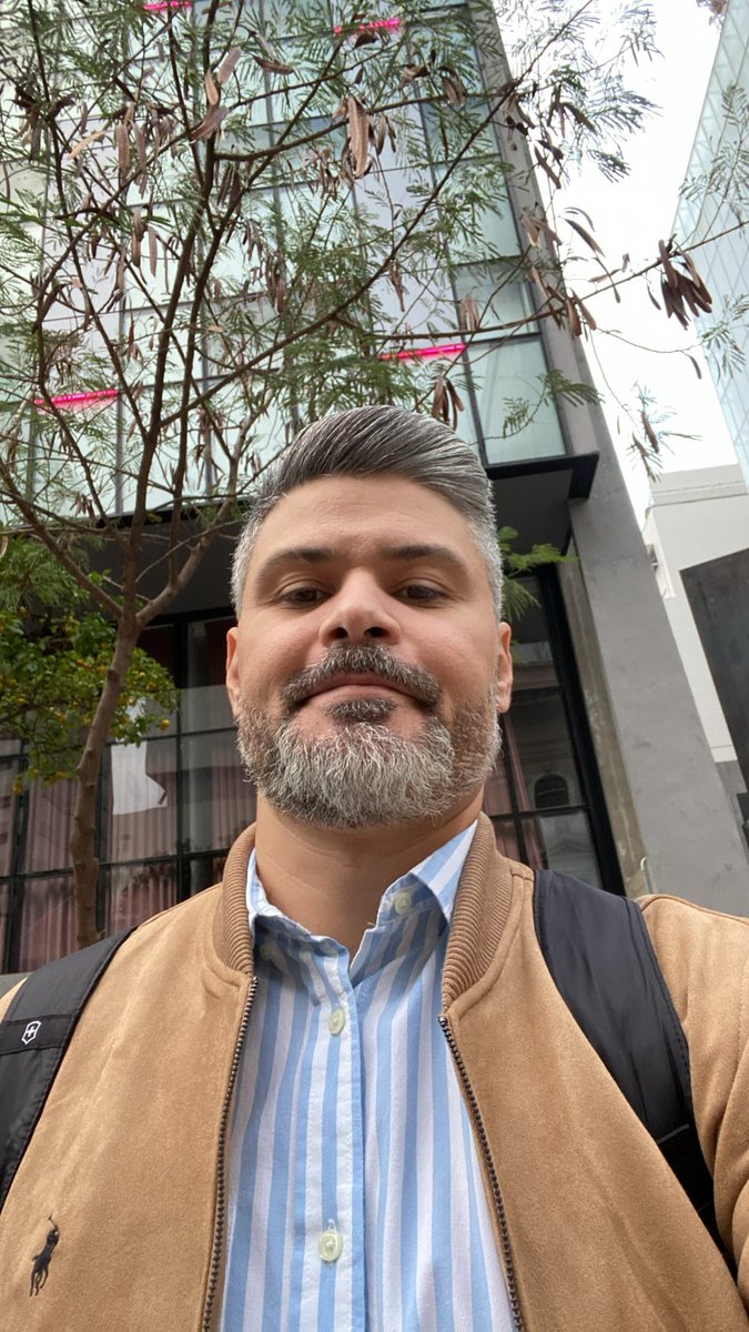 Raphael Carlos tweet media