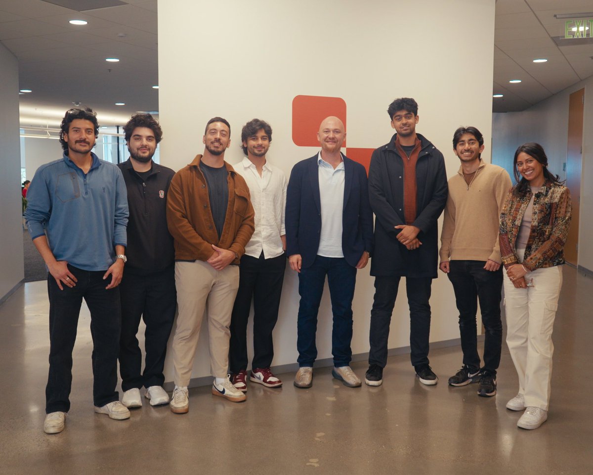 nomanxal's tweet image. This week I got to meet @amasad at @Replit with @alifdotbuild batch 2 founders and team.
Got to learn what it takes to build a company with long term vision in mind while focusing on Infrastructure and technologies for a sustainable and better future.