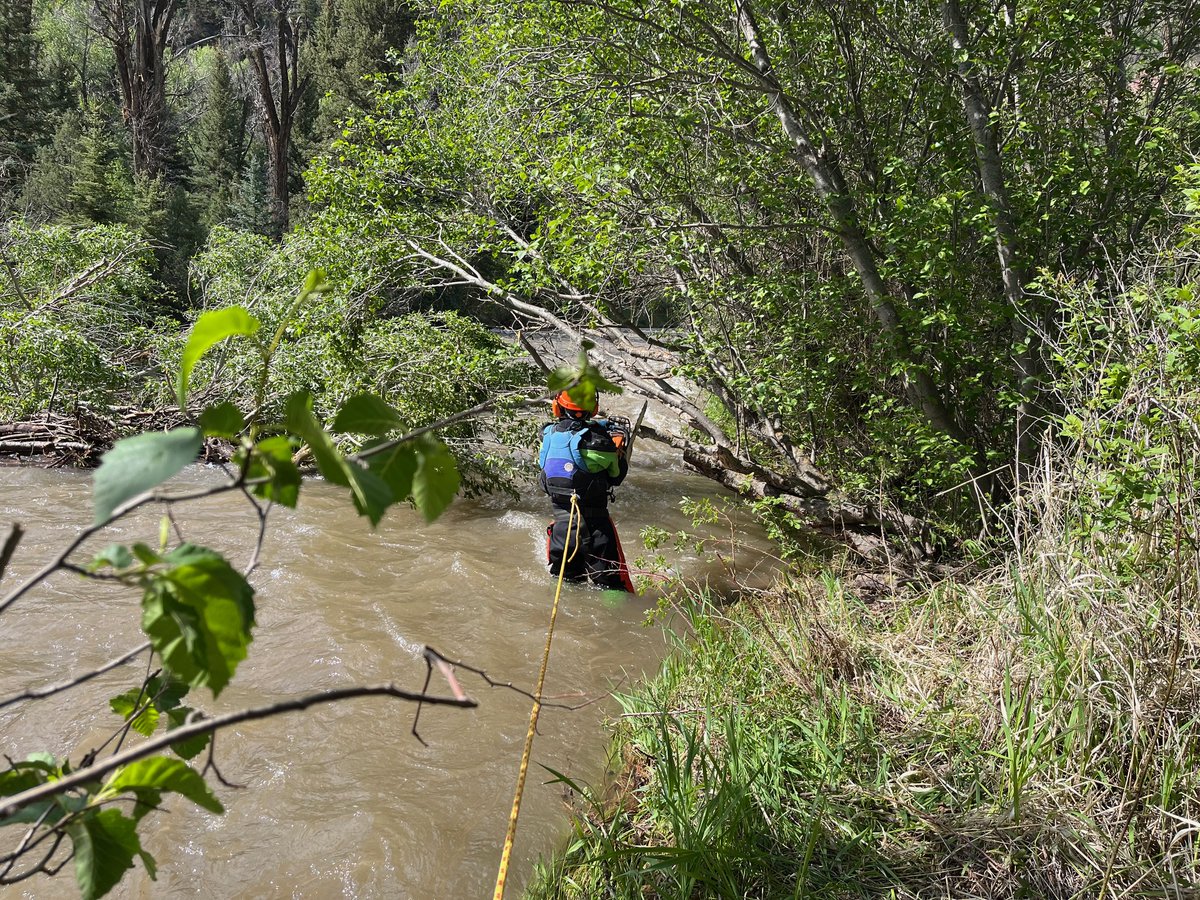 Our Uncompahgre river crew cleared the San Miguel River of debris and other hazards to boaters on #YourPublicLands last week! For anyone heading out on any of the 2,600 miles of BLM Colorado-managed perennial streams and rivers please remember to #RecreateResponsibly.