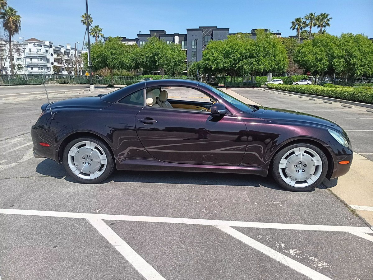 FJAutoSale's tweet image. Top-down luxury never goes out of style. 🌟
Cruise in elegance with this 2004 Lexus SC 430, where timeless design meets smooth V8 performance. 🛥️💨#LexusSC430 #LuxuryConvertible #V8Power #Lexus #CarForSale #UsedCars #CarDealership #DriveAwayToday #CarShopping #TestDrive