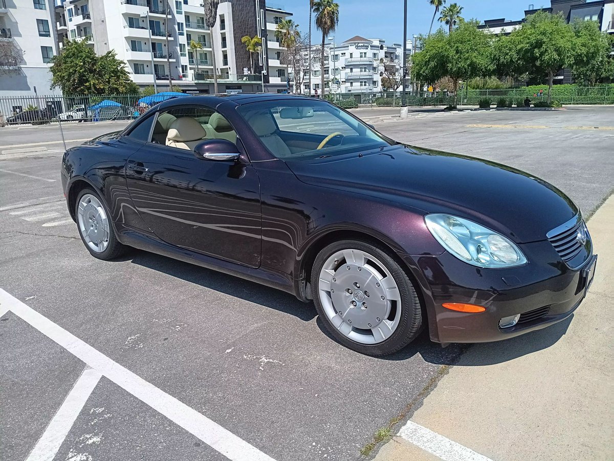 FJAutoSale's tweet image. Top-down luxury never goes out of style. 🌟
Cruise in elegance with this 2004 Lexus SC 430, where timeless design meets smooth V8 performance. 🛥️💨#LexusSC430 #LuxuryConvertible #V8Power #Lexus #CarForSale #UsedCars #CarDealership #DriveAwayToday #CarShopping #TestDrive