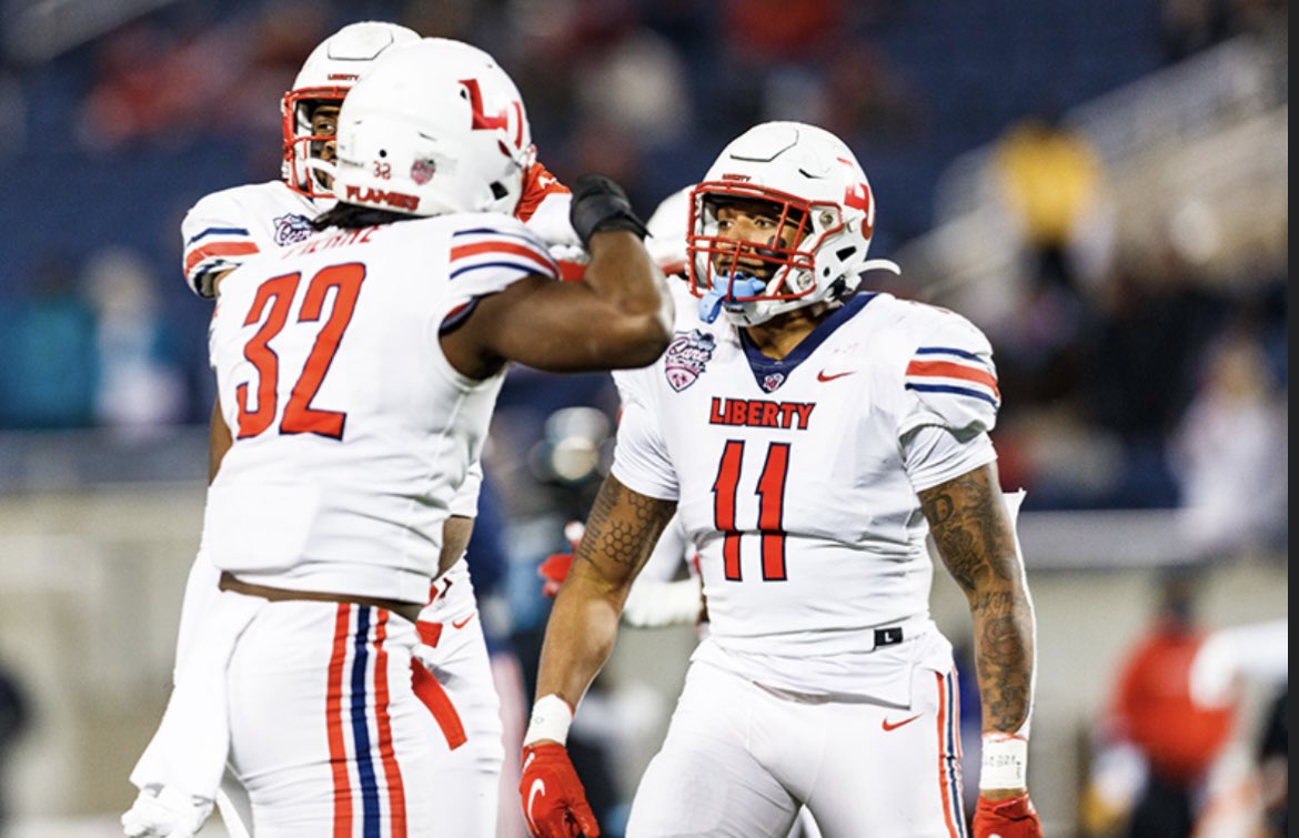 AustinGTremblay's tweet image. Thank you, GOD! After an amazing 7 on 7 and Big man camp today, and an even better conversation with @CoachChadwell, I’m blessed to have received an offer to play football at Liberty University!!!
@Coach_D13 @MageeCoach @CoachHollifield @CoachTyYoung @CoachMeeks_ @OnTopAthletics…