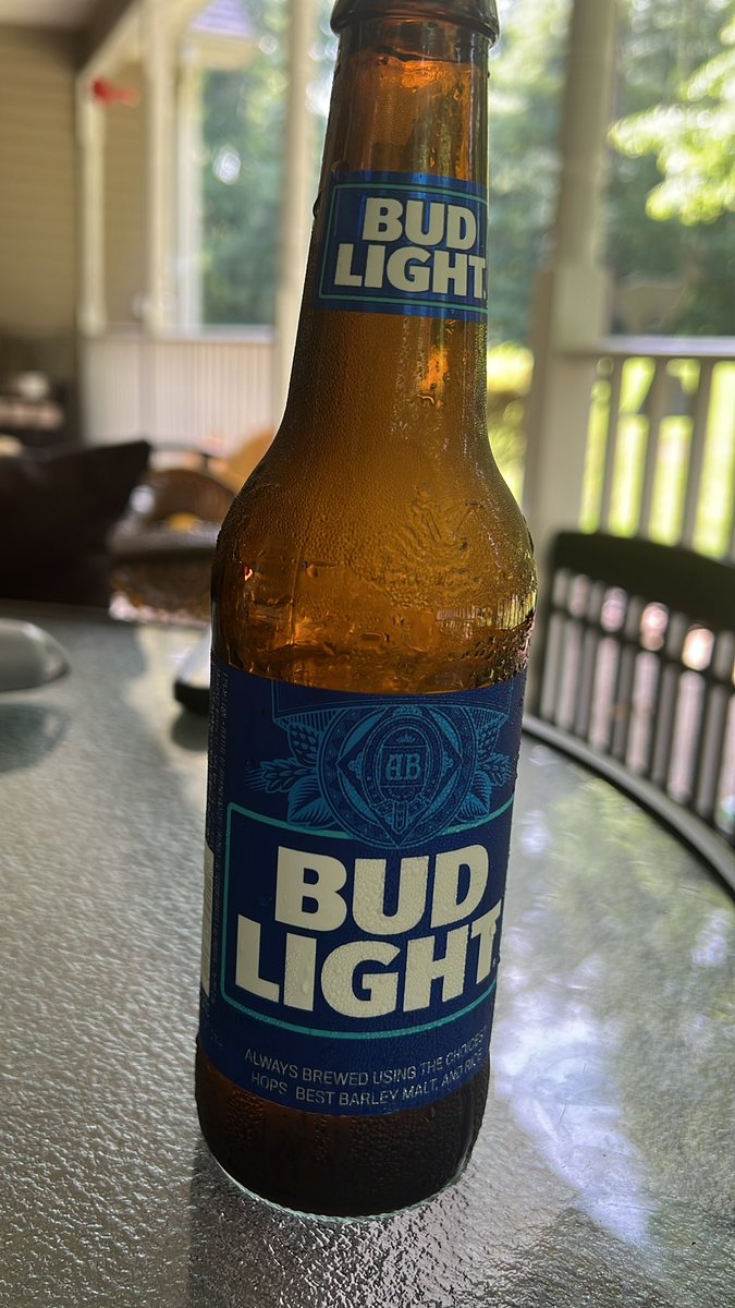 It’s that time… porch time w/an ice cold <a href="/budlight/">Bud Light</a> 

Enjoy the weekend… be safe! 
#RaiseHail 🍻