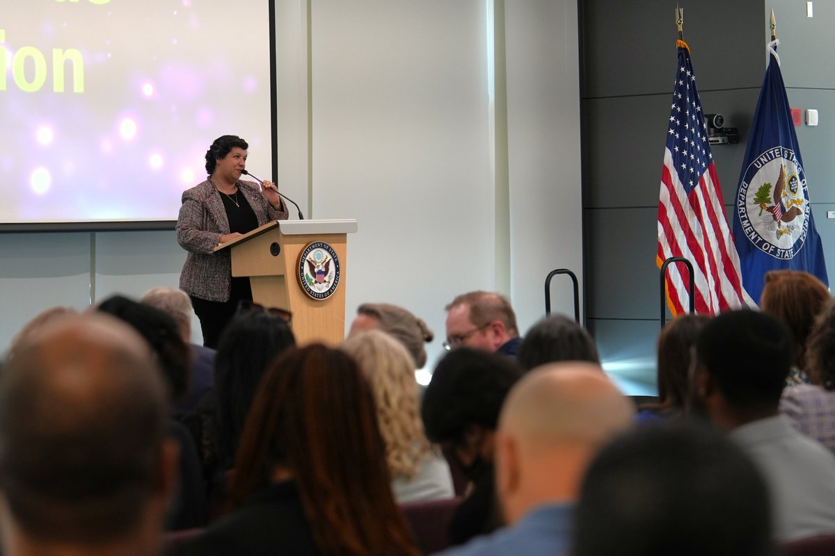 Each year, the FSI community comes together to celebrate the Institute’s latest achievements thanks to the dedication and service of FSI staff.

Congratulations to the recipients of this year’s awards! Your contributions strengthen diplomatic training efforts and support the