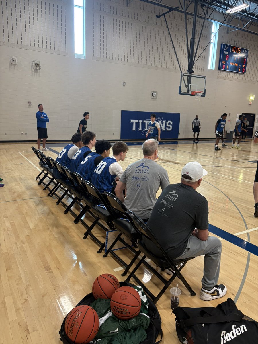 🏧 The Mentality: All Access Training

🏫 Millard North Mustangs 🐎 
📍Omaha, NE-Class A 🏀

Day 2 - Papio South 360 Jam
Record: 4-0

🔦 High Performers:
Corian Gallatin
Trelly Akins
Jack Chambers
Trevor Bailey
Makhi Carodine
Kyle Simpson
Jaden Albert

ALL ABOUT US.
#RollStangs