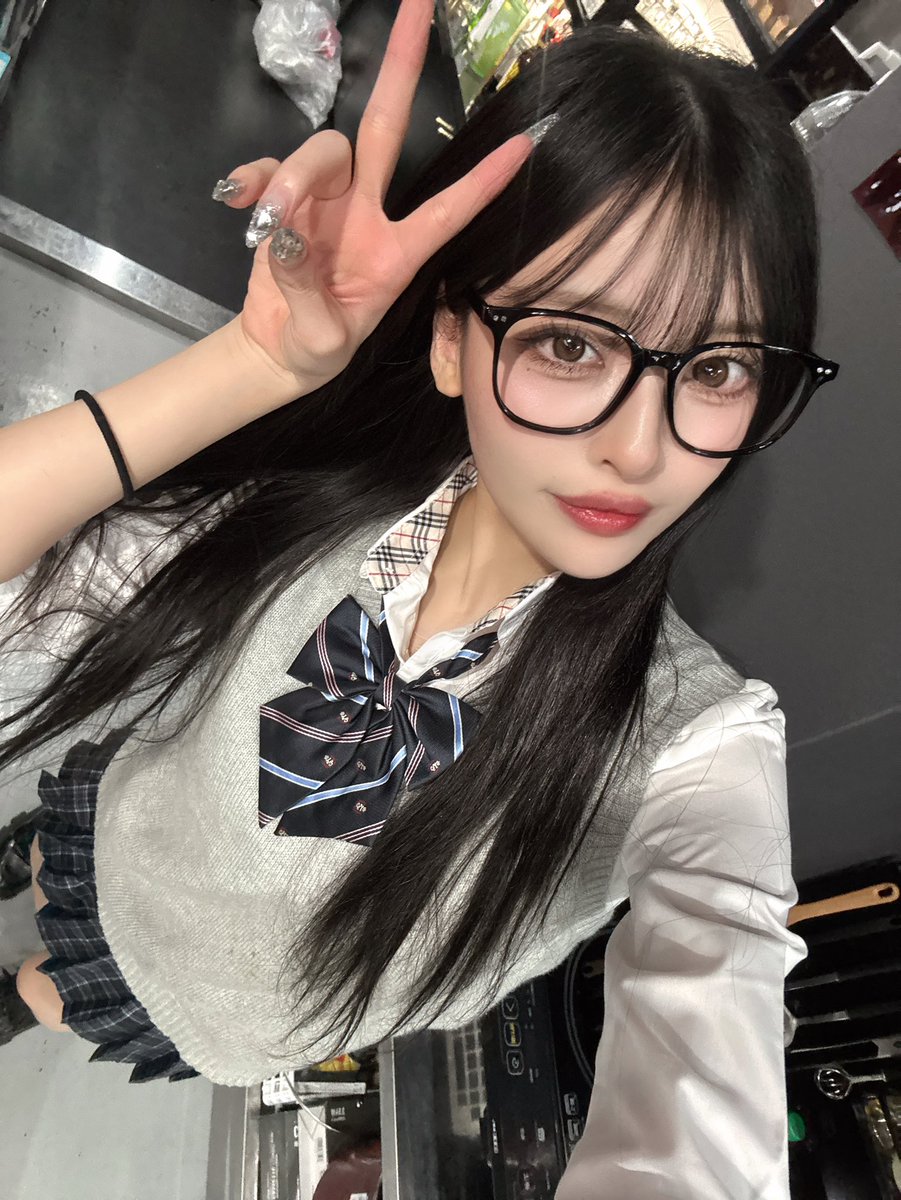 たいきーん！
本日もぶちかましました、まじサンキュ
初めましてさんもいつものメンツもありがとう૮₍ ̥⎽ ̫ ⎽ ̥₎ა
毎日さばちを愉快楽しいにしてくれてまじでサンキューなーずっとマブだよ🙂‍↕️💗
明日も24:00~5:00います♪♪