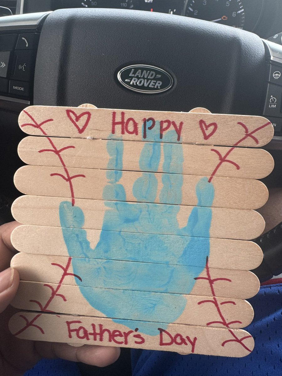 Baby girl knows the way to my heart❤️