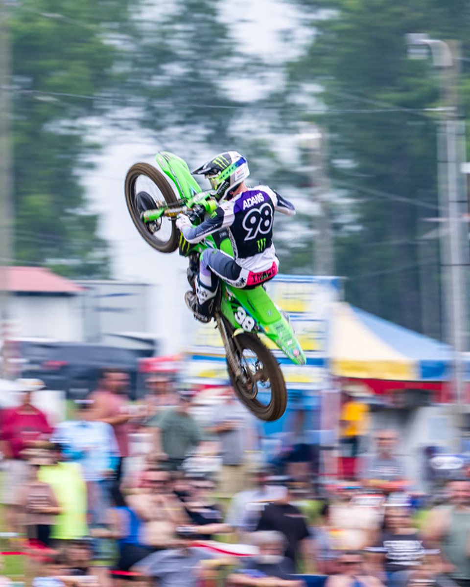 The first track action from High Point! Watch as the top riders hit the track on press day vitalmx.com/videos/feature…