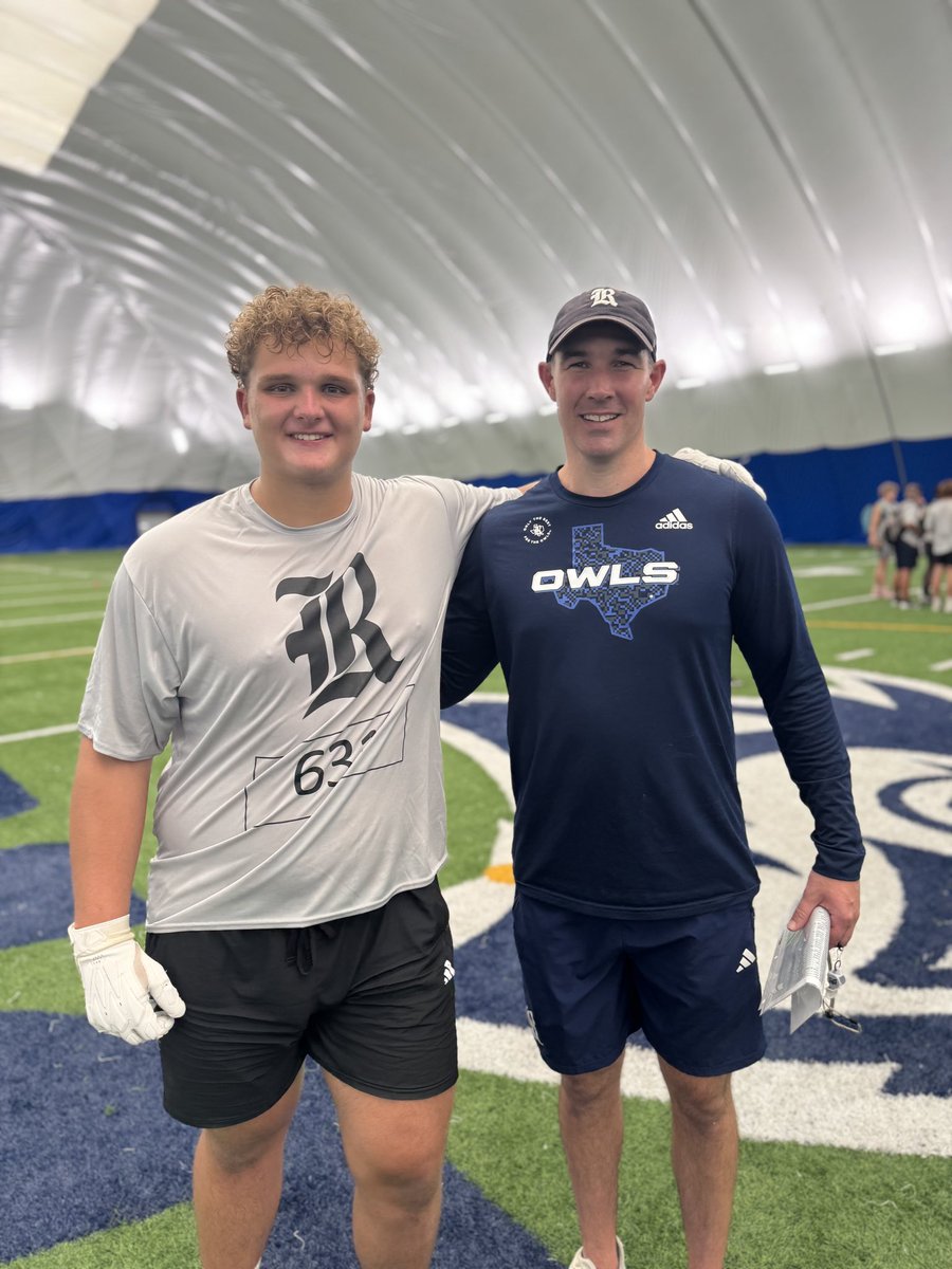 GriffinBlocker's tweet image. Had a great time at @RiceFootball! Thanks @cdavie51 and @_CoachMunch for having me out and for the great coaching! Enjoyed competing and getting coached up by yall!