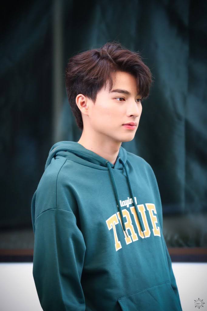 __mary_786's tweet photo. @Mark92961651820 Miss my lil' haired boy @gulfkanawut 
Love u my hubby #gulfkanawut #Phiballs https://t.co/V2kJdrvbgU