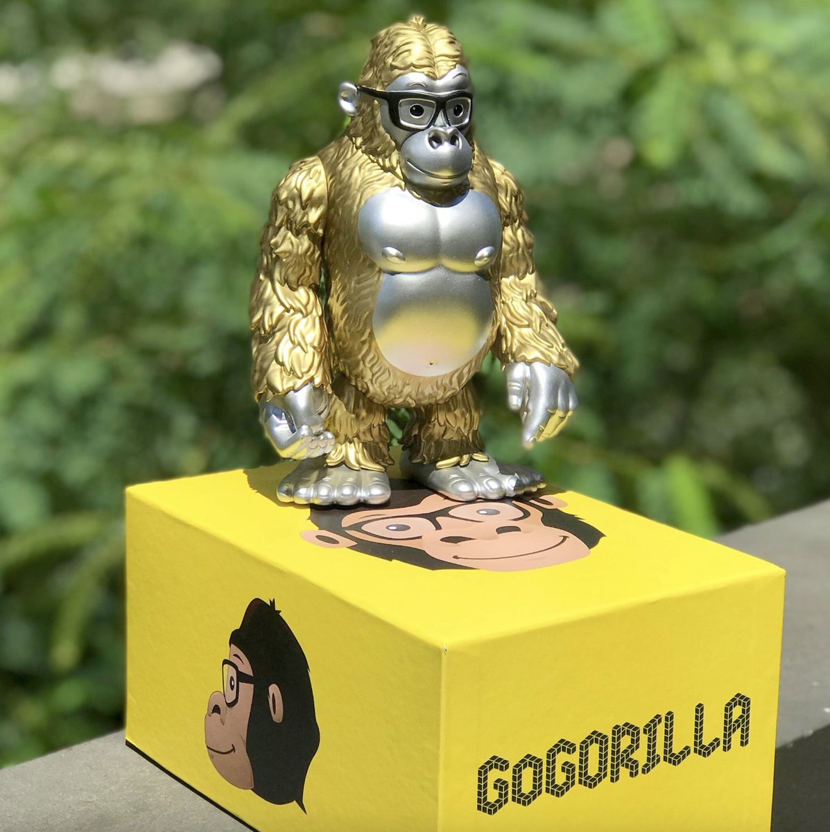 Looking good, Gomer! Back in 2021, our “Precious Metals” Gomer and GoGorilla playing cards were featured as props on CBS’s Blue Bloods! 

Fun fact: we teamed up with legendary toy designer James Groman to bring our mascot to life!

#gogorillamedia #guerillamarketing #toydesign