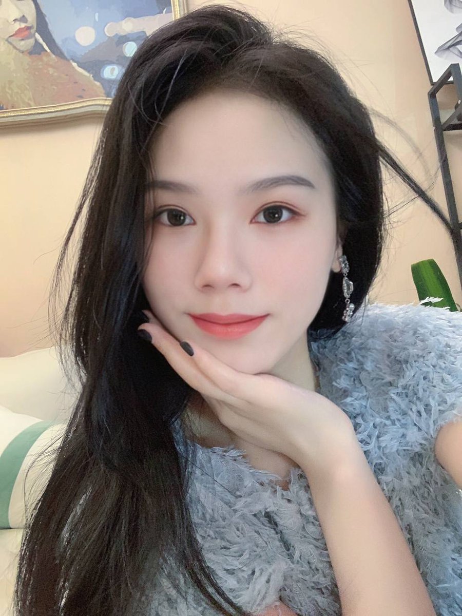 emma9663564's tweet photo. Good evening 🥰 https://t.co/k9GpNw5BVx