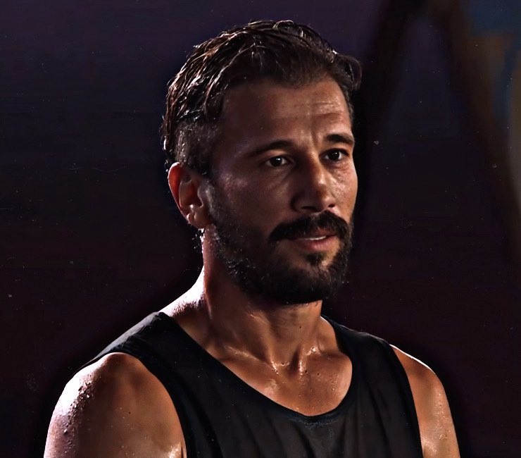 Adem’i yürekten kutlarım… 

Yiğidi öldür hakkını yeme çok güzel mücadele etti… 👏

2. kupası hayırlı olsun 

#survivor2025