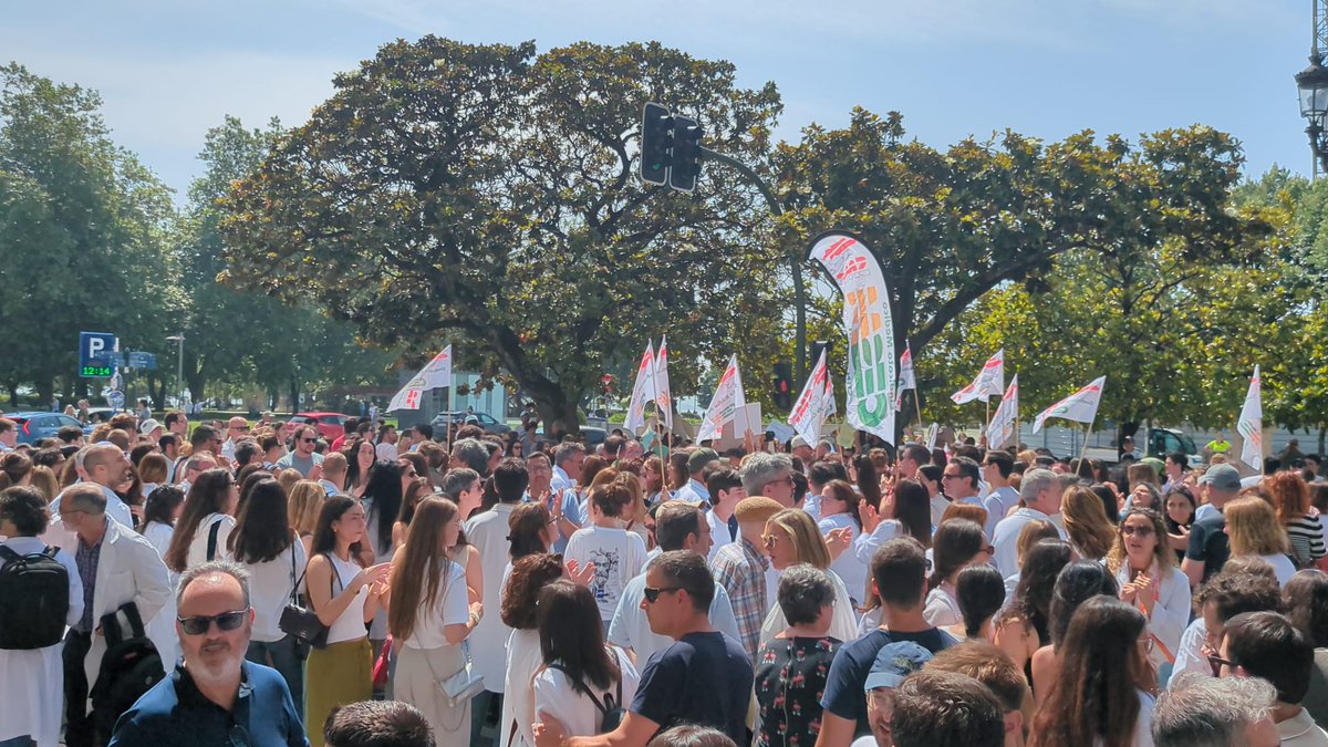No tenemos palabras , ¡ORGULLOSOS  de ser médicos en CANTABRIA!.

Gracias y mil veces gracias por dar esta lección de dignidad y unidad.<a href="/cesm_sindicatos/">CESM</a>
<a href="/cesm_sindicatos/">CESM</a>
<a href="/smandaluz/">Sindicato Médico Andaluz</a>
