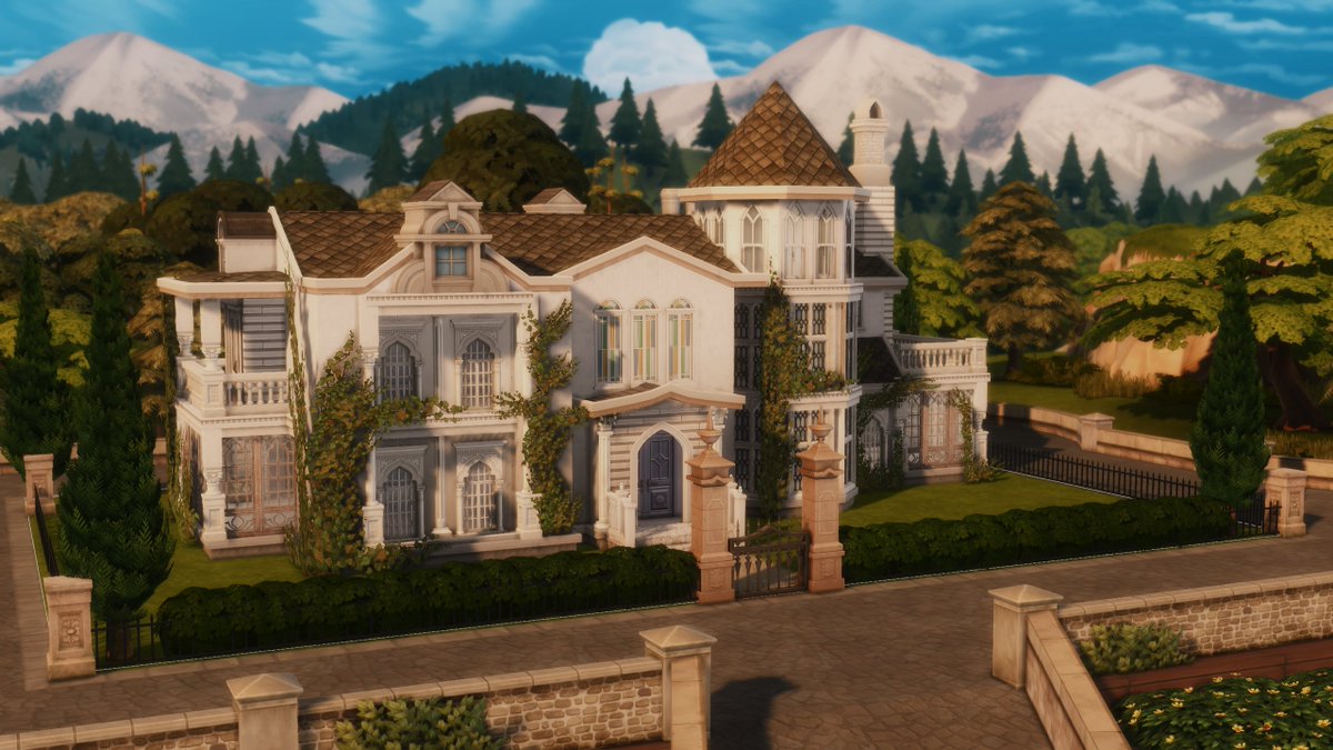 What kind of Sims family lives here? 👀