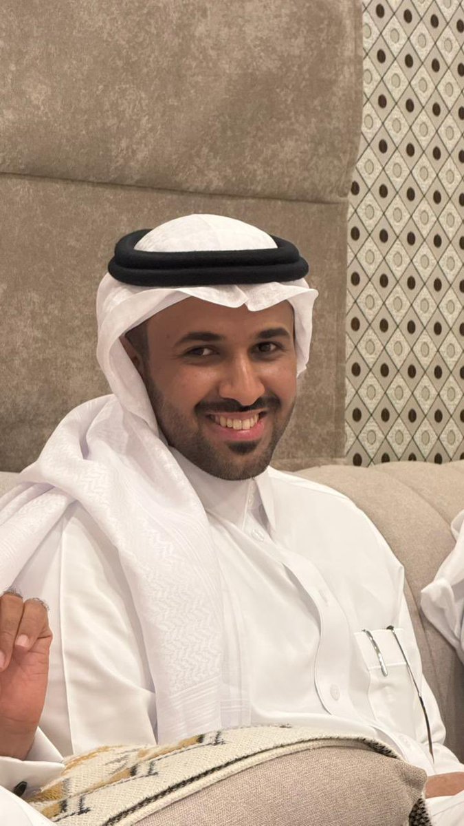 saeedaaq's tweet photo. الف مبروك يا عبدالله عقد القران .. بارك الله لهما وبارك عليهما وجمع بينهما في خير https://t.co/ECPqsfYc14