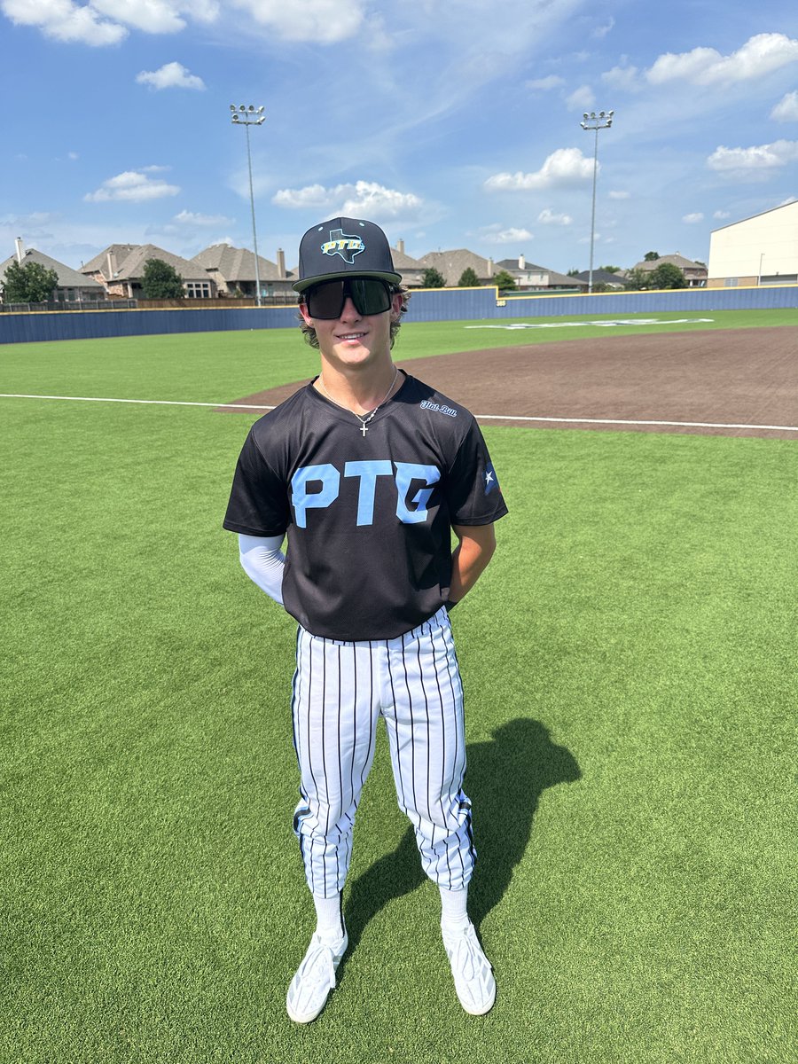 FiveToolTexas's tweet photo. #NorthTexasShowdownSS F: @PTG_Royals 18U 4, Dallas Mustangs Gilbreath 3
PoG: @KadenBuske 3-3, HR, 3B, 2 RBI
Pitcher: @KyleMoczygemba 3 IP, 8K, 3H, R
Notable: @BodiePope 1-1, HR, 4 RBI, R https://t.co/ek9PYEWPow