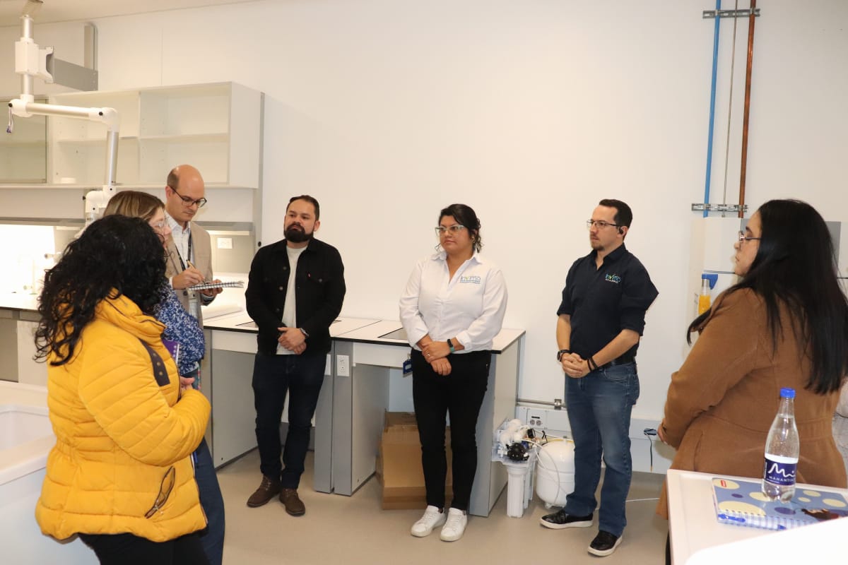 Invima (@invimacolombia) on Twitter photo La <a href="/UniJaveriana/">Pontificia Universidad Javeriana</a>, en alianza con el #Invima, busca certificar su planta y, una vez listo el laboratorio, apoyar a microempresas del país. La <a href="/UniJaveriana/">Pontificia Universidad Javeriana</a>, en alianza con el #Invima, busca certificar su planta y, una vez listo el laboratorio, apoyar a microempresas del país.