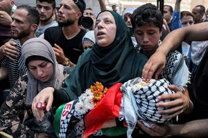 9es110_313's tweet photo. Yes!  #Westerners should be ashamed of their criminal rulers and their criminal policies

#USA
#UK
#FRANCE
#Germany https://t.co/u9aeXXFPWY