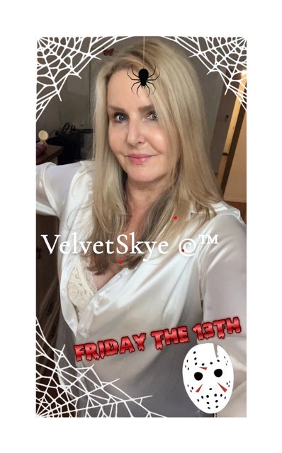 It’s Friday the 13th what are you up to?
No good, I hope !

#FridayThe13th #WeekendVibes #fridaynightfun #party #music #livemusic