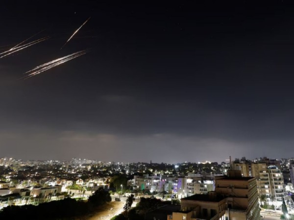 Israel conducted precise strikes on terror targets, Iran fired missiles toward civilians: IDF Spox

Read <a href="/ANI/">ANI</a> Story | aninews.in/news/world/mid…

#IDF #Israel #Iran