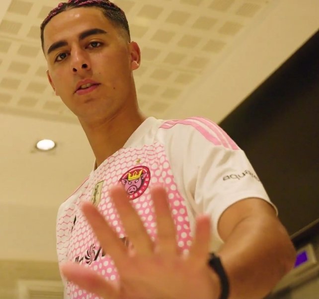 jonatantor44384's tweet image. Vienen los Brasileños en cuartos y las semifinales y....... Tranquilo ❤️😍😘