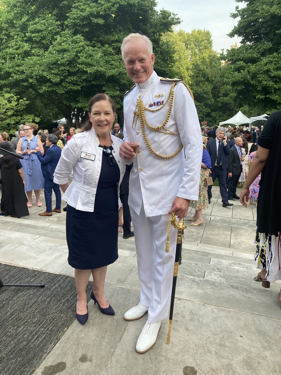 BlueStarFamily's tweet image. Enjoyed an amazing evening at the British Embassy with Lord Mandelson to honor his Majesty King Charles III’s Birthday. Loved meeting Commodore Roger Readwin, their Naval Attaché. Looking forward to our continued work together.
@BlueStarFamilies
@Kathy Roth-Douquet
@UK_DA_USA