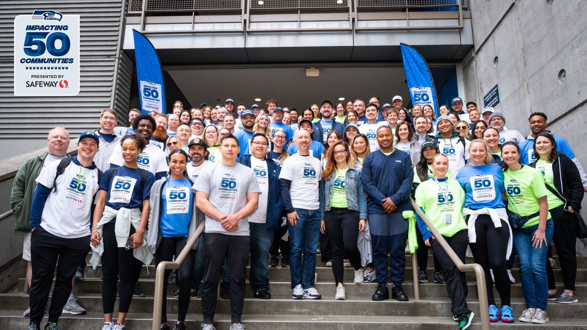 Seahawks's tweet image. Serving our community. 
 
Today, Seahawks front office, business staff, @Safeway volunteers and rookies spent the afternoon in and around Seattle serving their community in a day of service through different projects.
